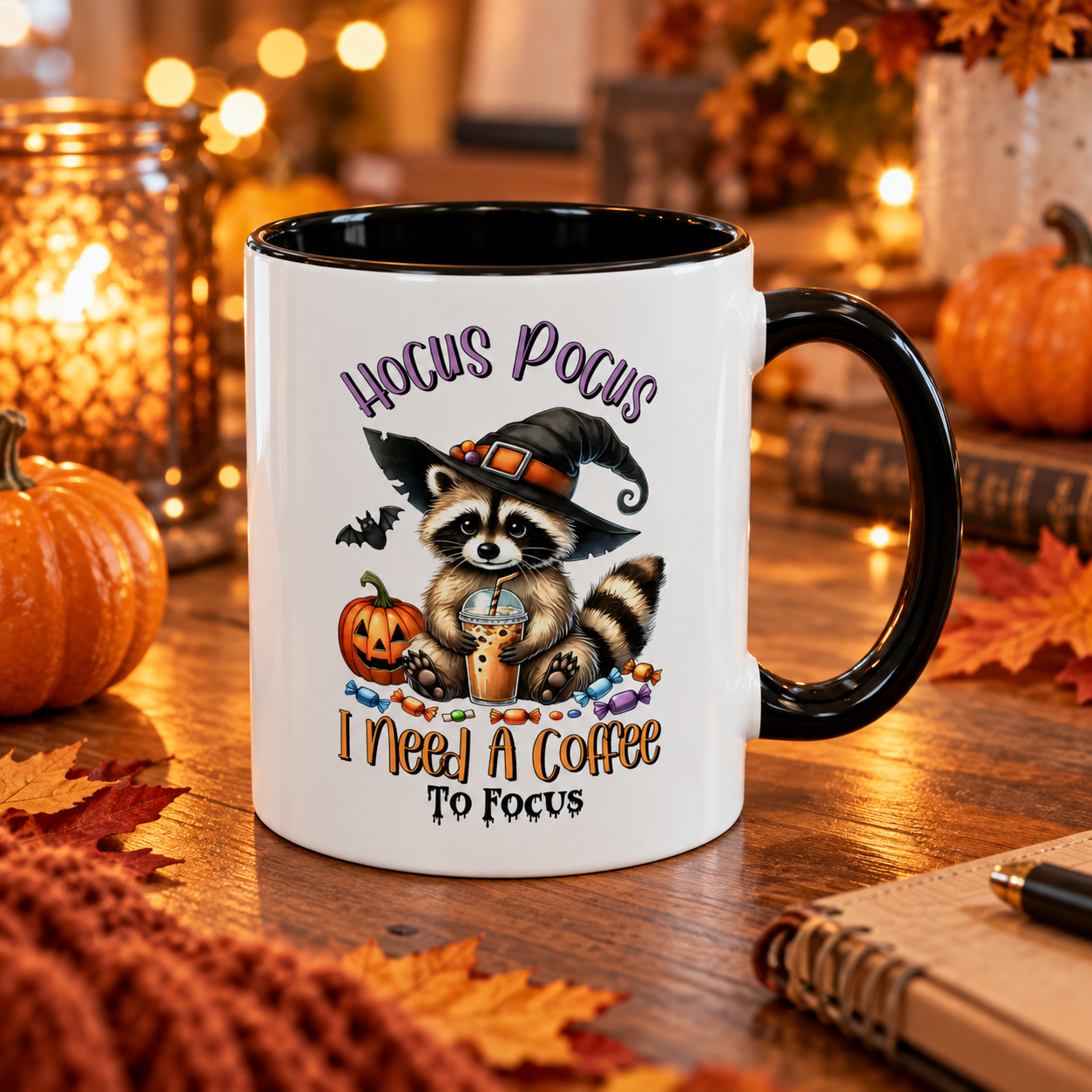 Hocus Pocus Rakun Desenli Porselen Kupa | Siyah Kulplu 325 ml