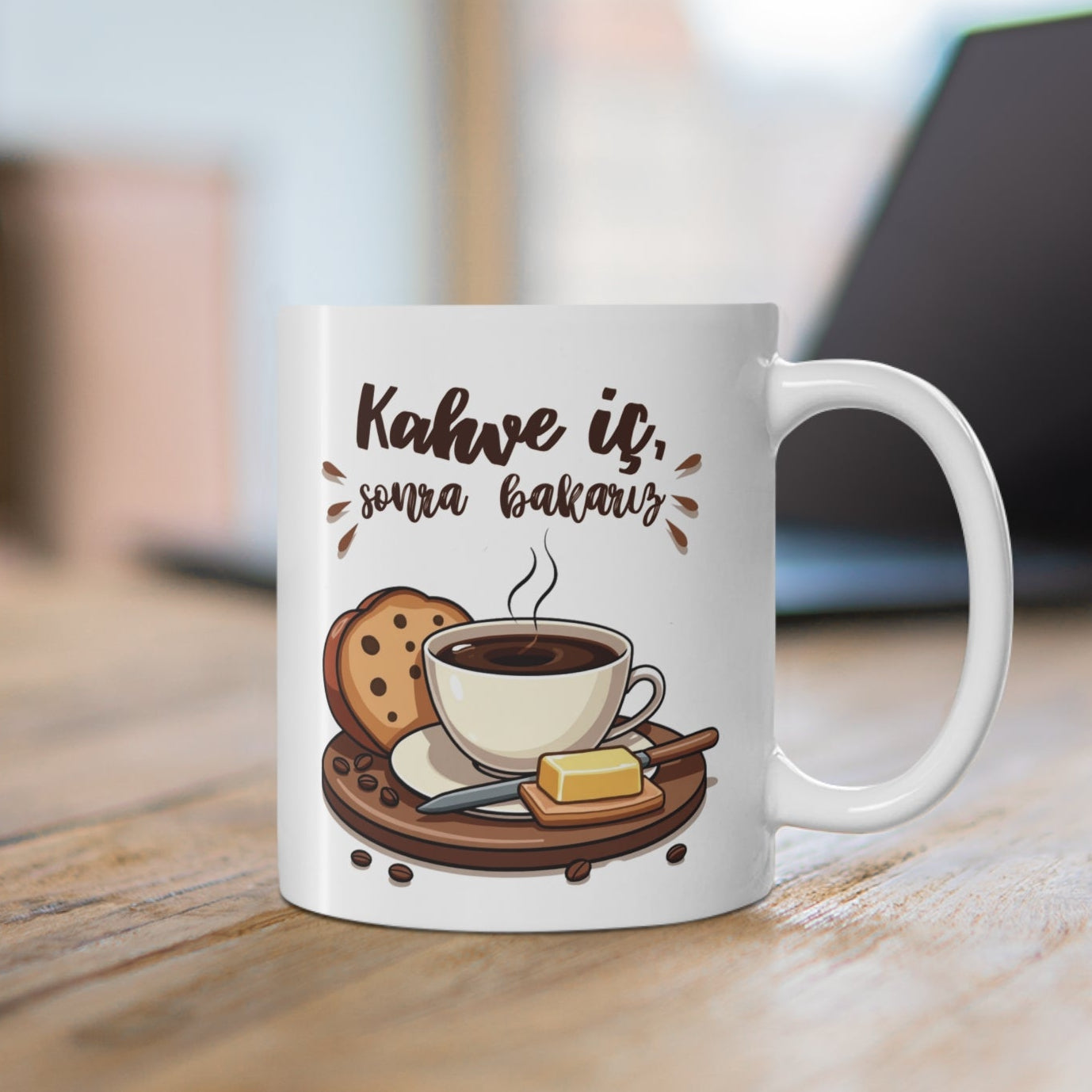 Kahve İç, Sonra Bakarız – İllüstrasyonlu Porselen Kupa