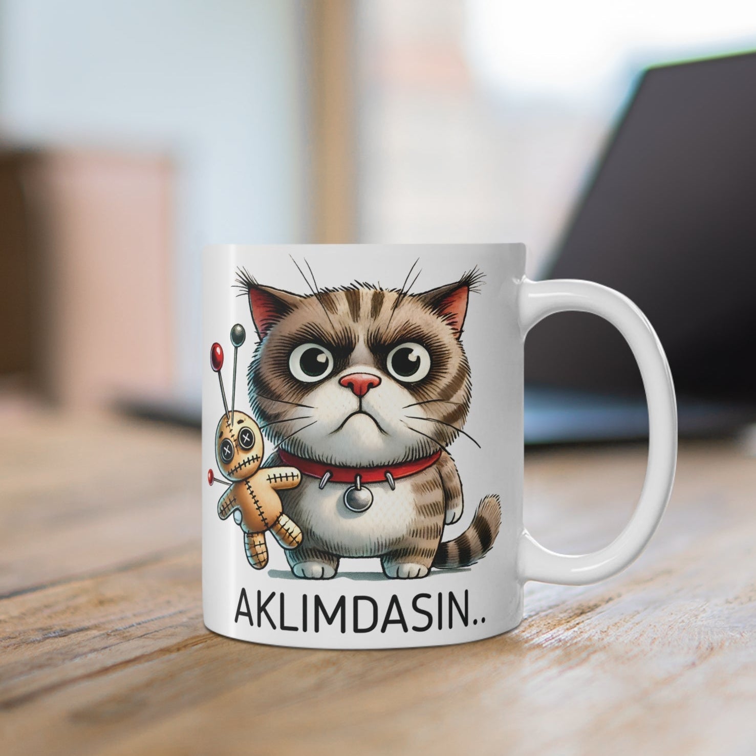 Aklımdasın Kedi Tasarımlı Porselen Kupa