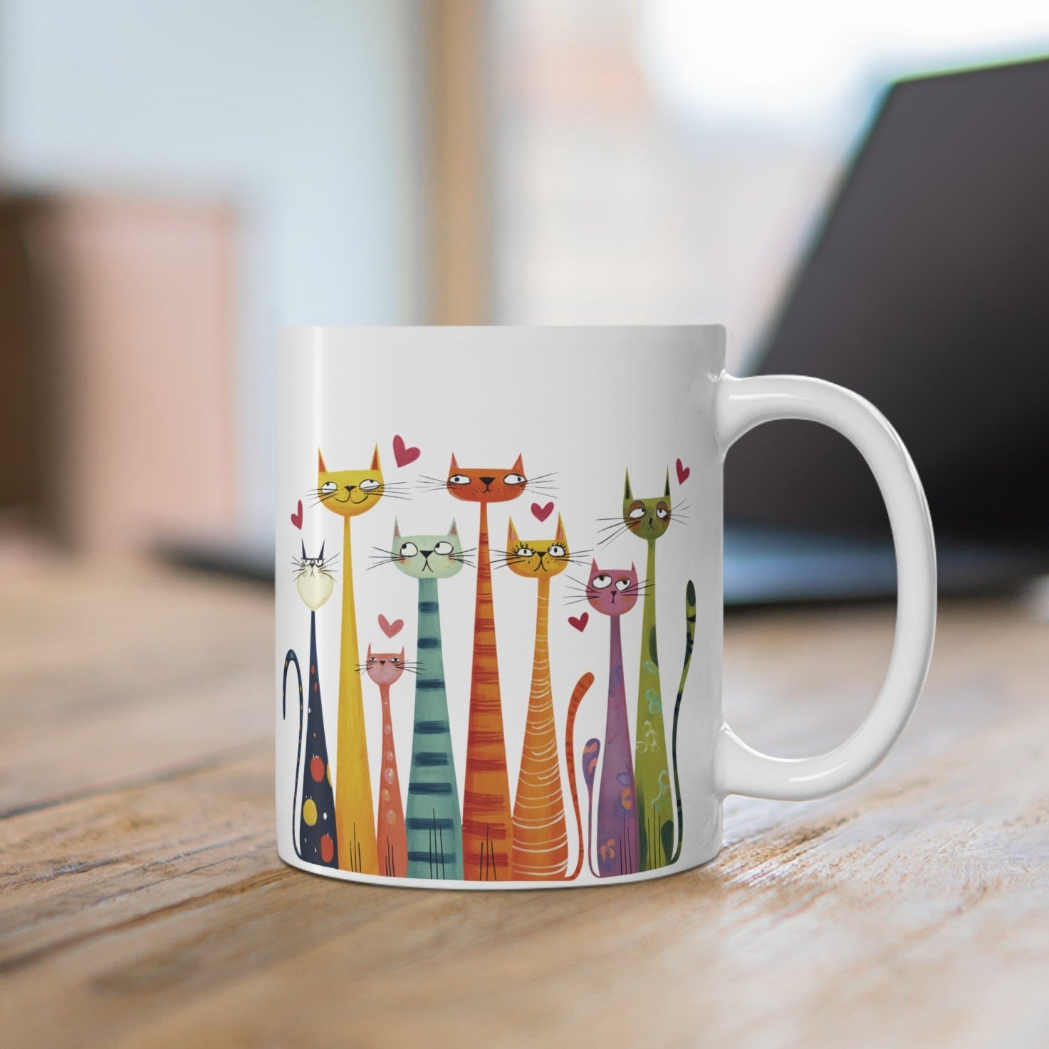 Renkli Uzun Kediler Kupa – Sevimli Kedi İllüstrasyonlu Porselen Kahve Kupası
