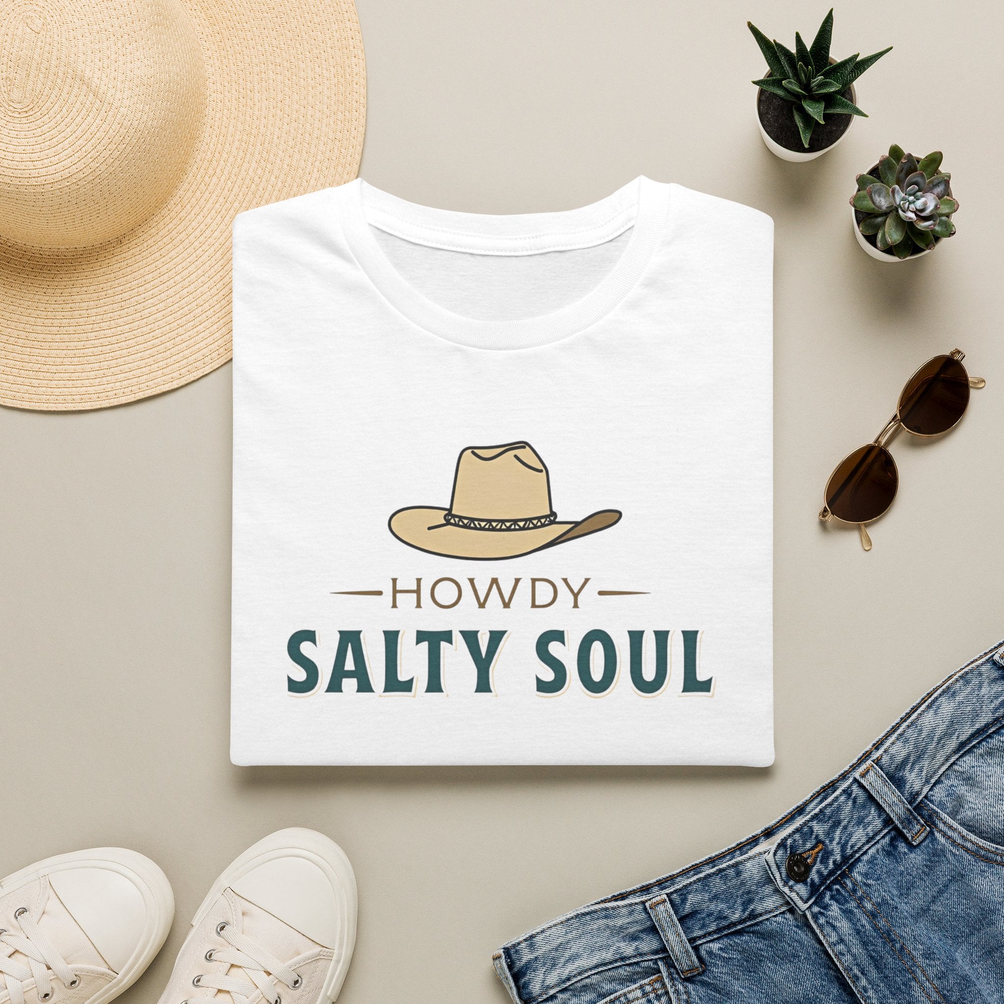 Howdy Salty Soul Kadın Straight Fit Tişört