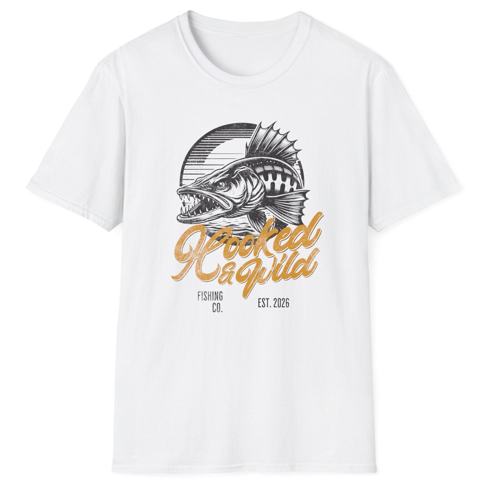 Hooked & Wild vintage balık tasarımlı beyaz erkek straight fit tişört, balıkçılık temalı kaliteli DTF baskılı günlük erkek tişörtü.