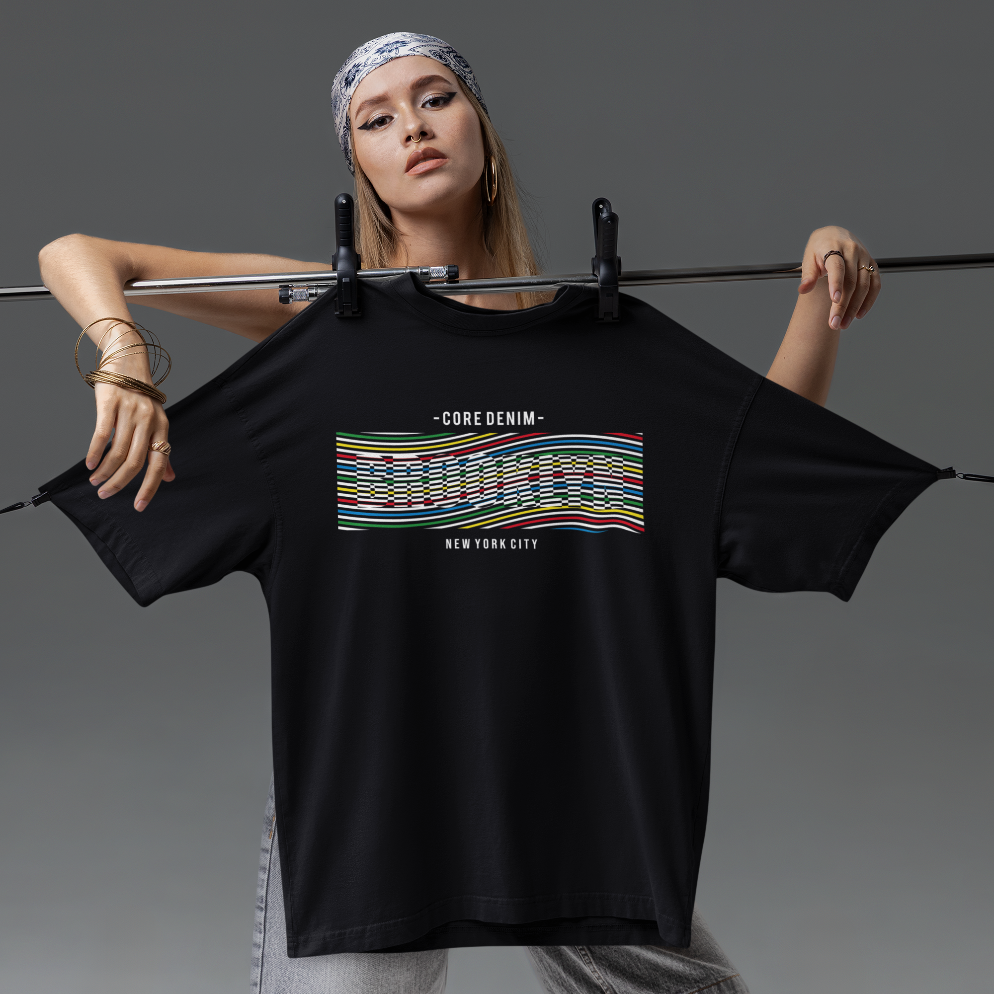 Core Denim Brooklyn Oversize Tişört – Modern Çizgi Desenli Unisex Siyah T-Shirt