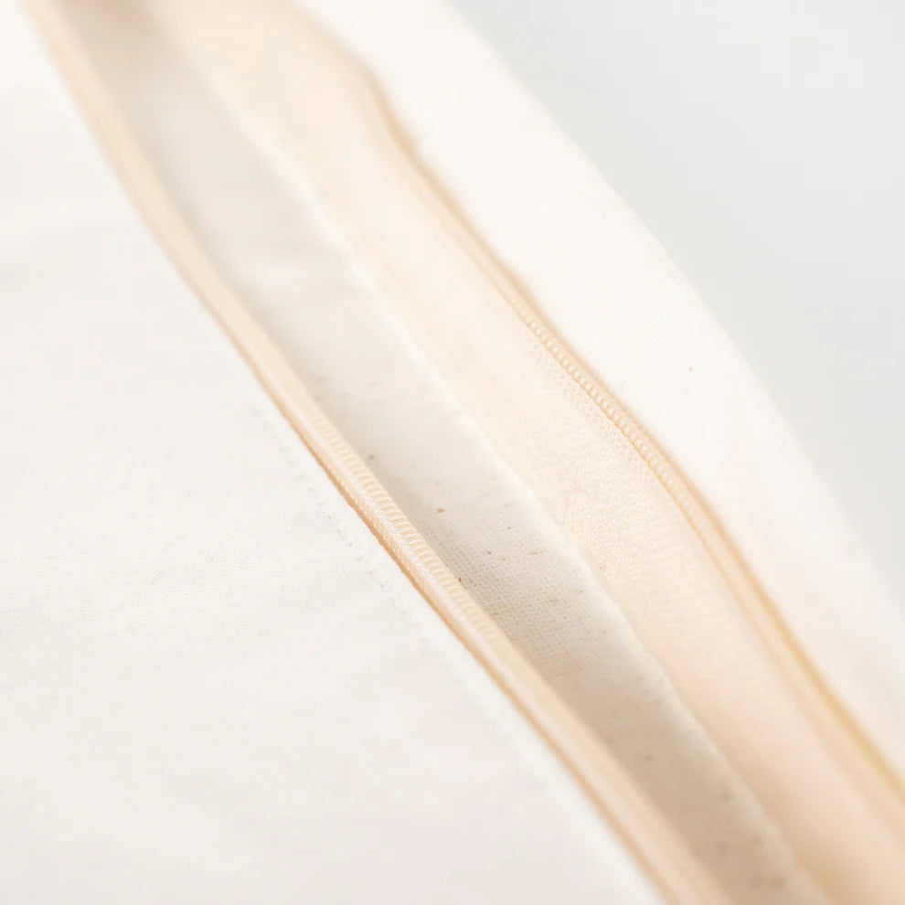 Renkli Yaprak Desenli Kanvas Yastık Kılıfı – Modern & Doğal Stil